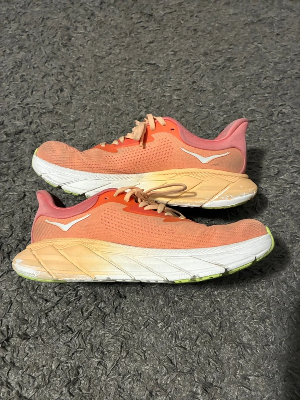 Hoka Arahi 7 - Picture 2 of 8